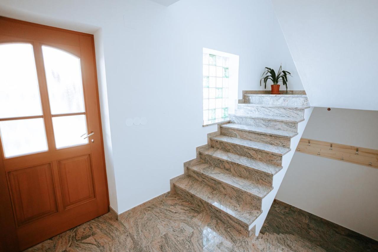 Apartments Cenda Zelezniki Zewnętrze zdjęcie